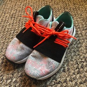 Under Armour Breathe Lace